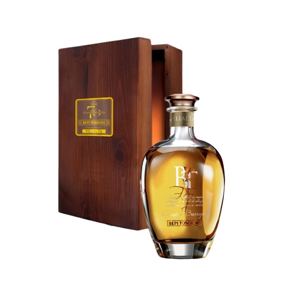 イタリアで購入した　GRAPPA BEPI TOSOLINI Bepi Tosolini Grappa Smoked